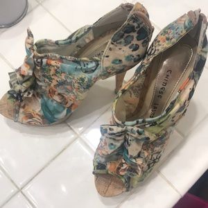 Chinese Laundry ruffle heels
